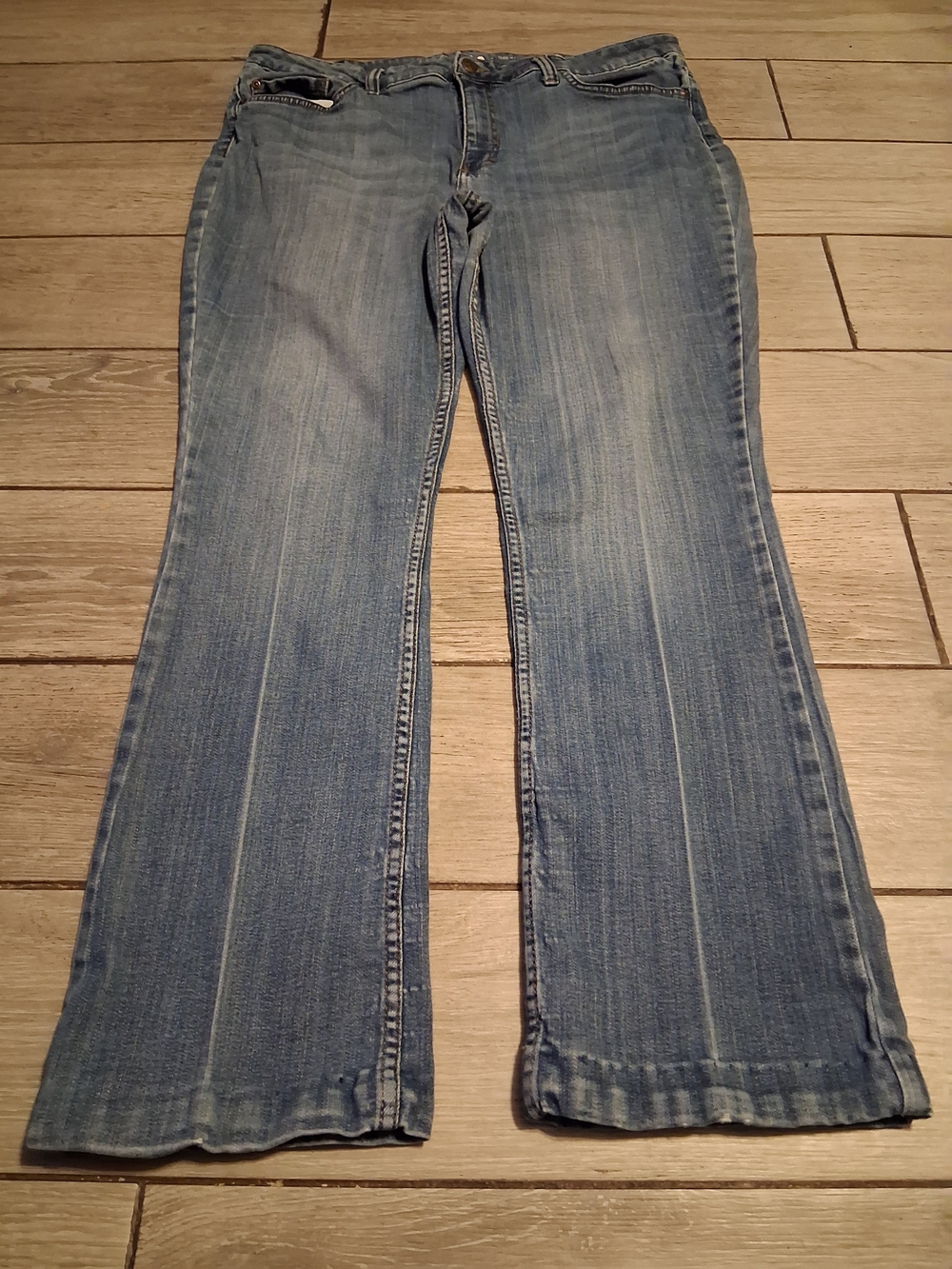 Lee Women's Light Blue Flare Jeans